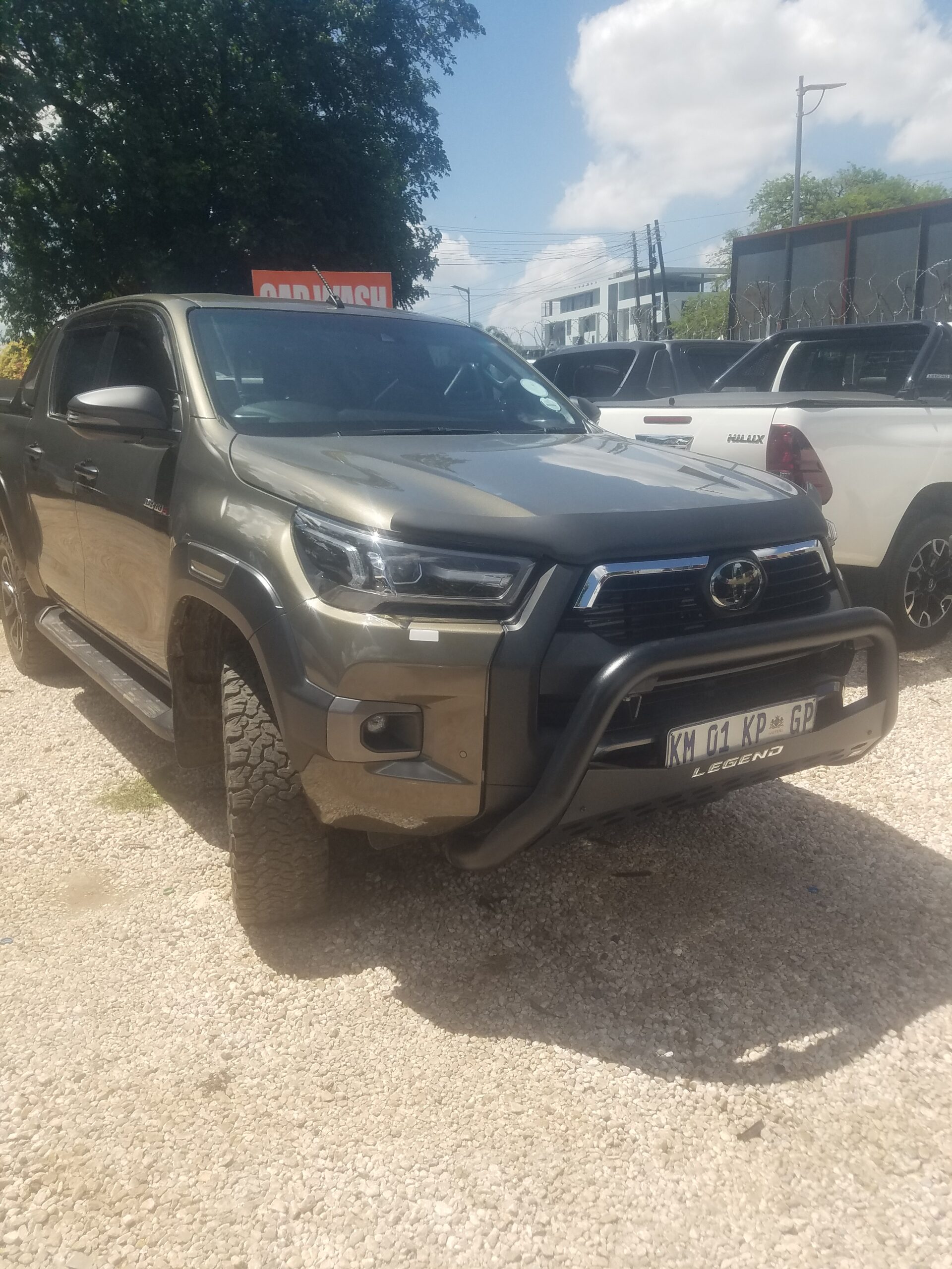 
								2020 TOYOTA HILUX LEGEND RS full									